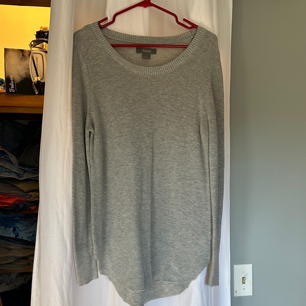 Natural Reflections Gray Long Sleeve Top